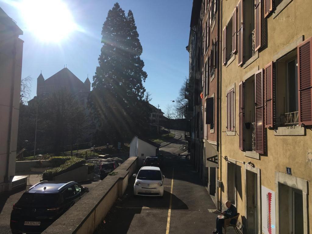 Parking Voiture & Appartement 2Pcs Lausanne Centre Lausana Exterior foto