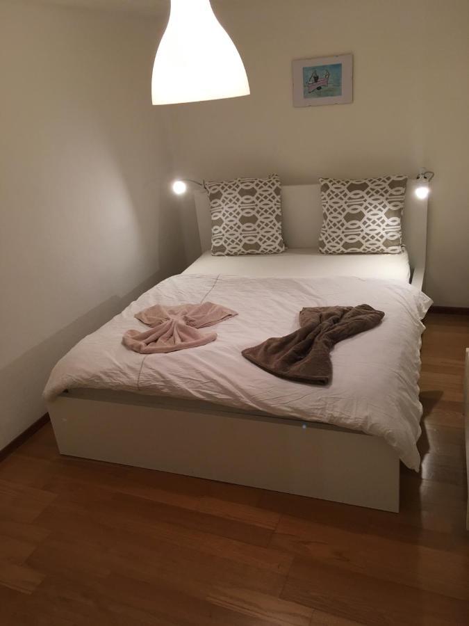 Parking Voiture & Appartement 2Pcs Lausanne Centre Lausana Exterior foto