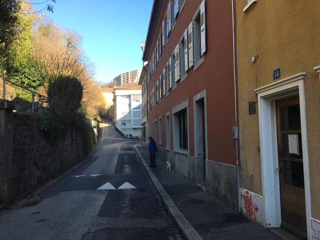 Parking Voiture & Appartement 2Pcs Lausanne Centre Lausana Exterior foto